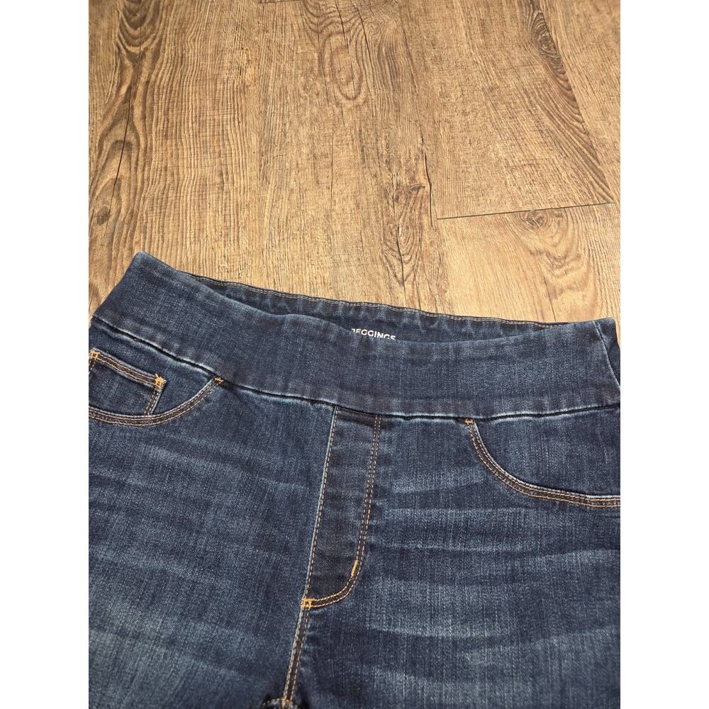 Chico's Elastic Waist Dark Wash Pulling On Jeggings Jeans Stretch Size 00R - US2 - Picture 2 of 5